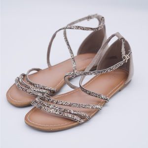 OLD NAVY SANDALS | 7 |